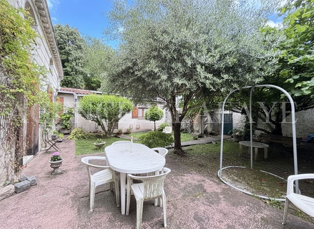 House in Talence, Nouvelle-Aquitaine, France 4 - 17057533