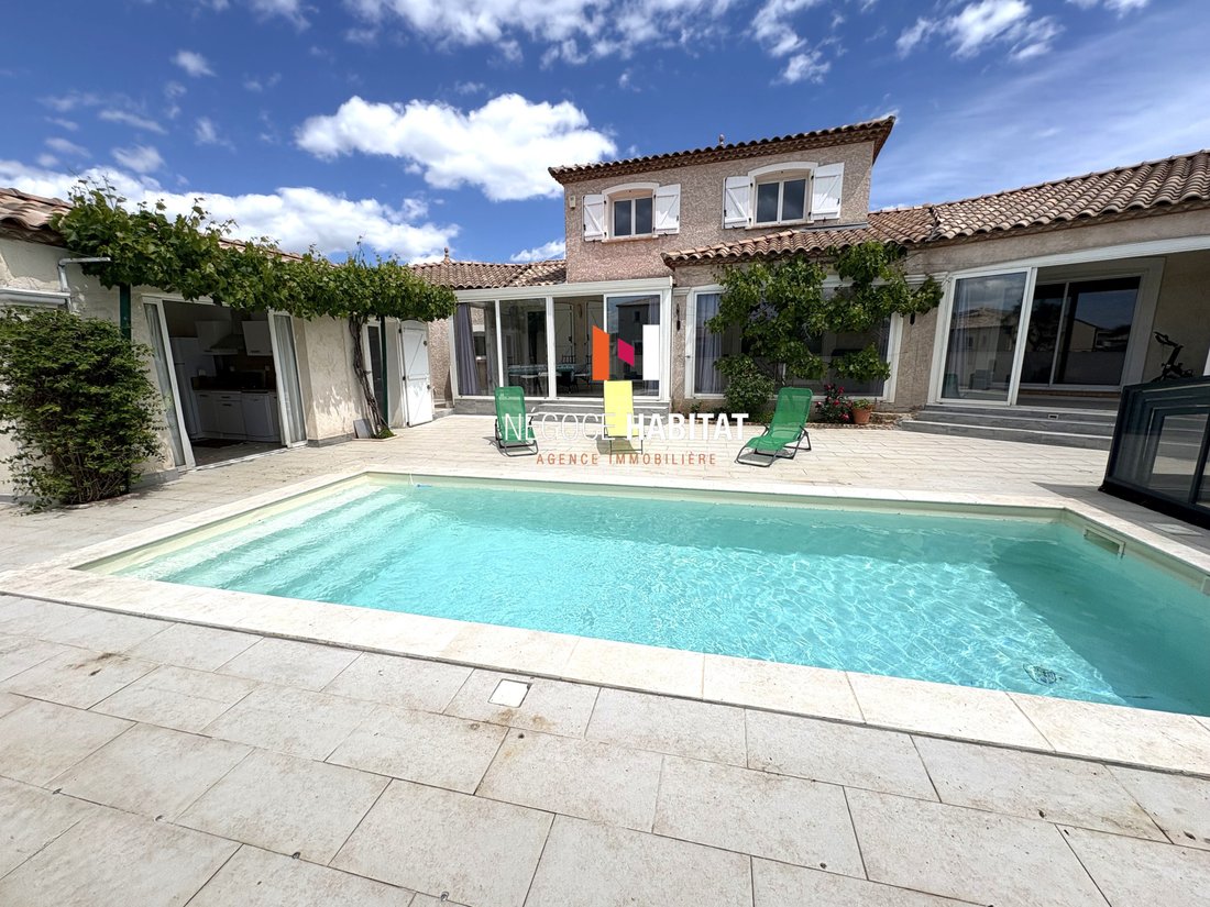 Villa in Meynes, Occitania, France 1 - 18008645