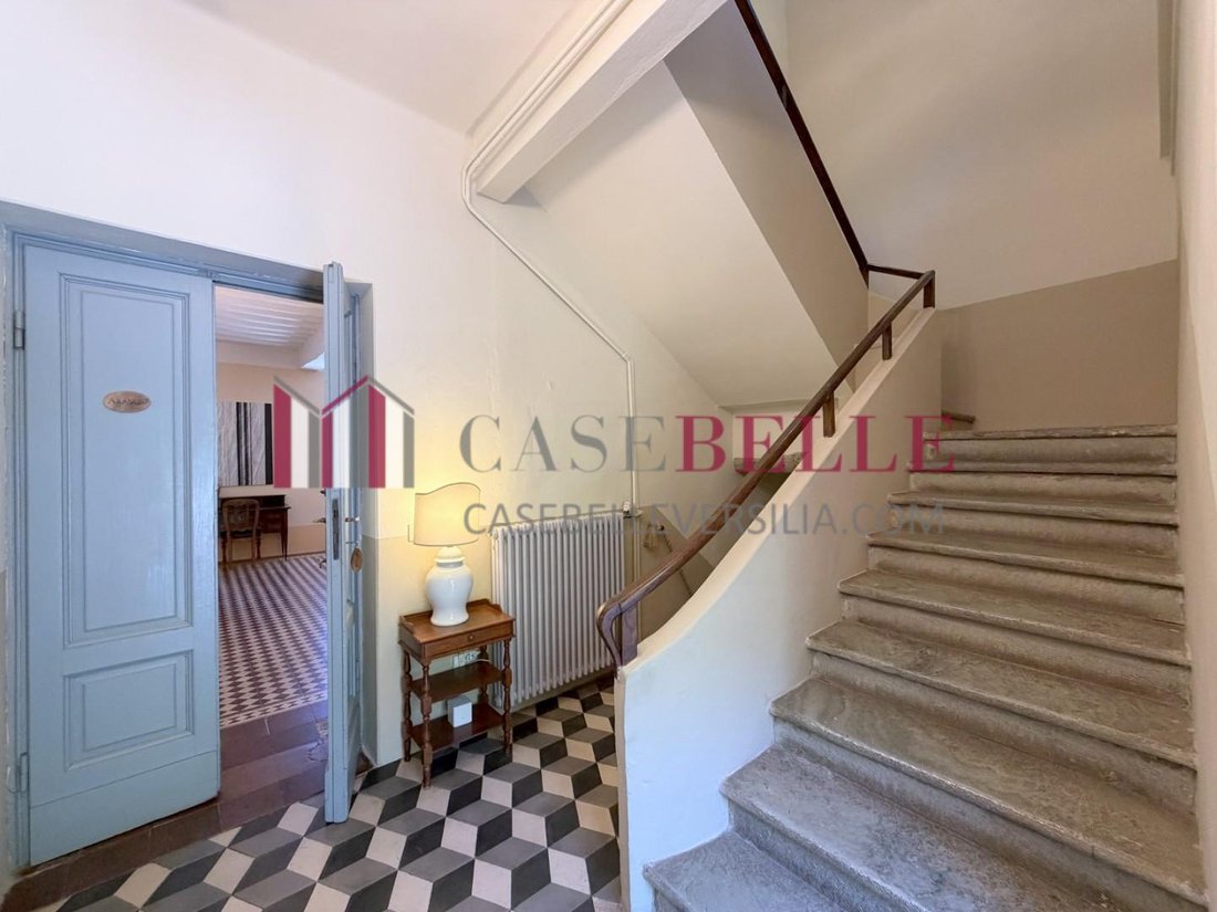 House in Camaiore, Tuscany, Italy 3 - 18010053