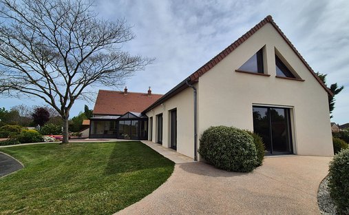 Haus in La Chapelle-Saint-Rémy, Pays de la Loire, Frankreich 1