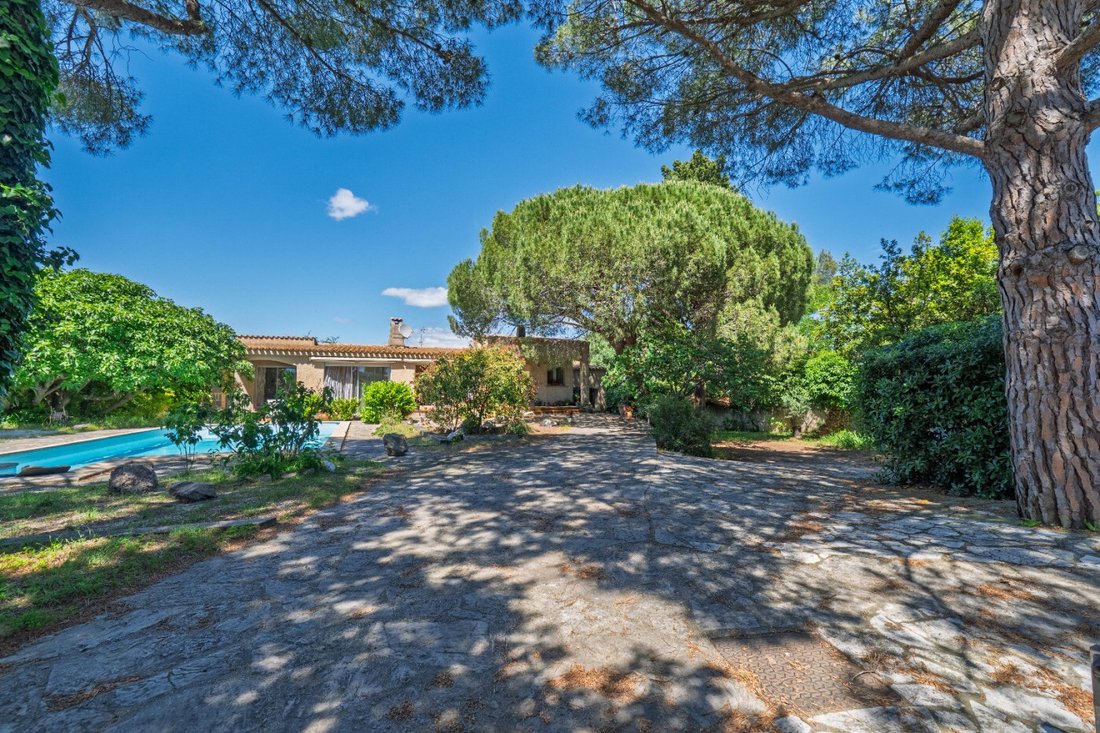 House in Espace Villeroy-Les Quilles, Sète, France 2 - 18005956
