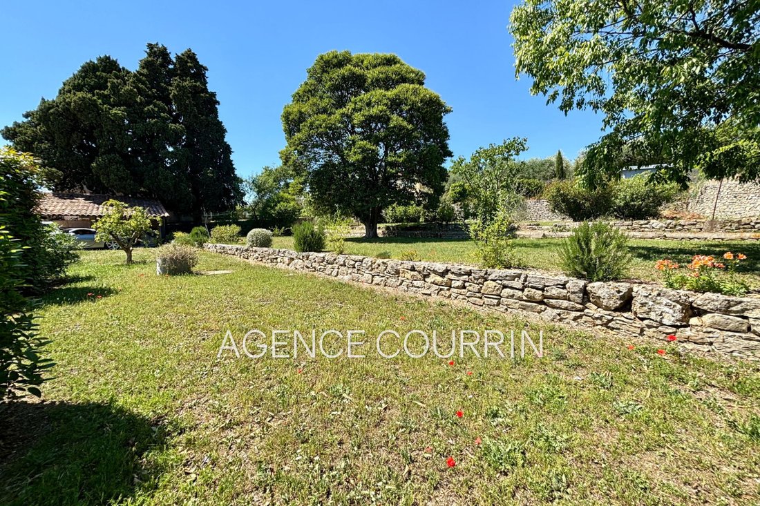Villa in Grasse, Provence-Alpes-Côte d'Azur, France 2 - 18006053