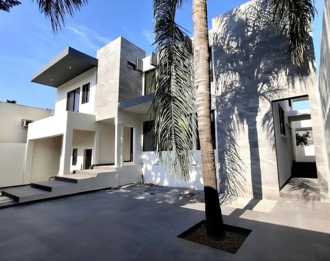 House in Monterrey, Nuevo Leon, Mexico 1 - 18005749