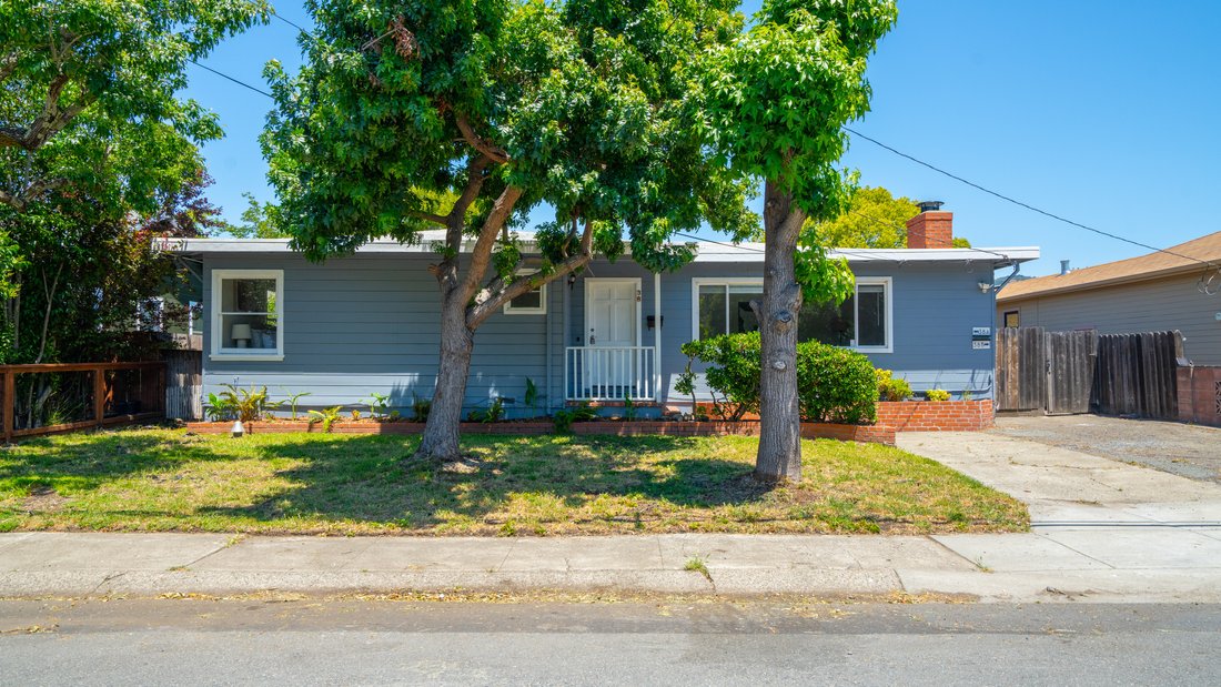House in San Rafael, California, United States 1 - 18007352