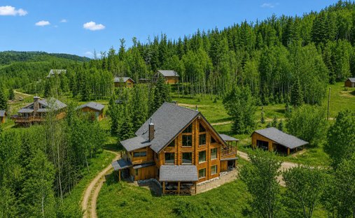 Apartment in Saint Come, Quebec, Canada 1