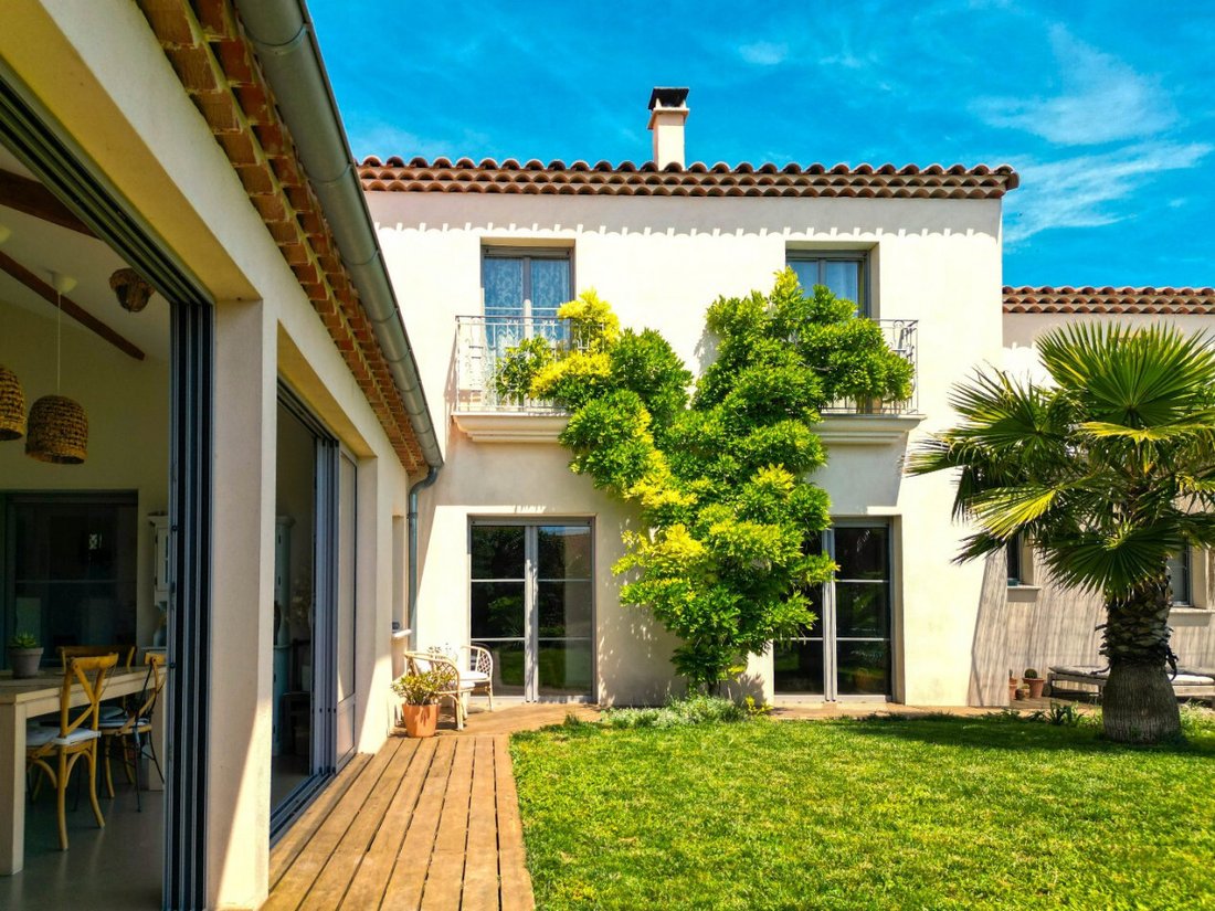 House in Balaruc-les-Bains, Occitania, France 2 - 17142546