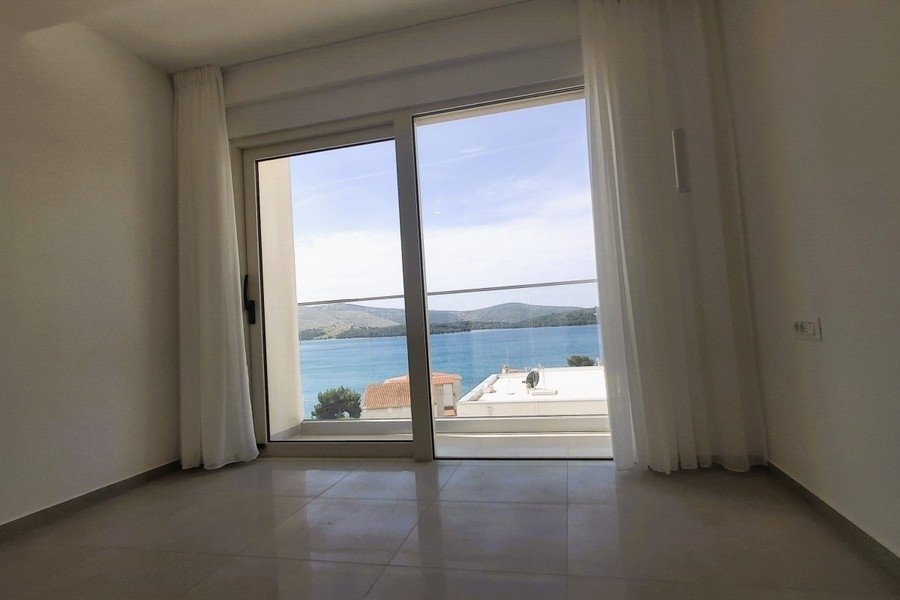 Villa in Sibenik, Sibenik-Knin County, Croatia 4 - 18009396