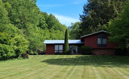 House in Roan Mountain, Tennessee, United States 1