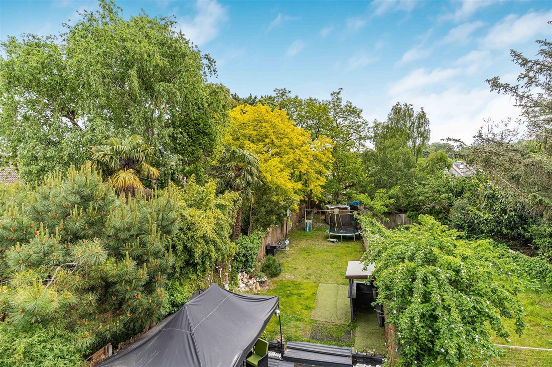 House in Richmond Upon Thames, England 2 - 18007722