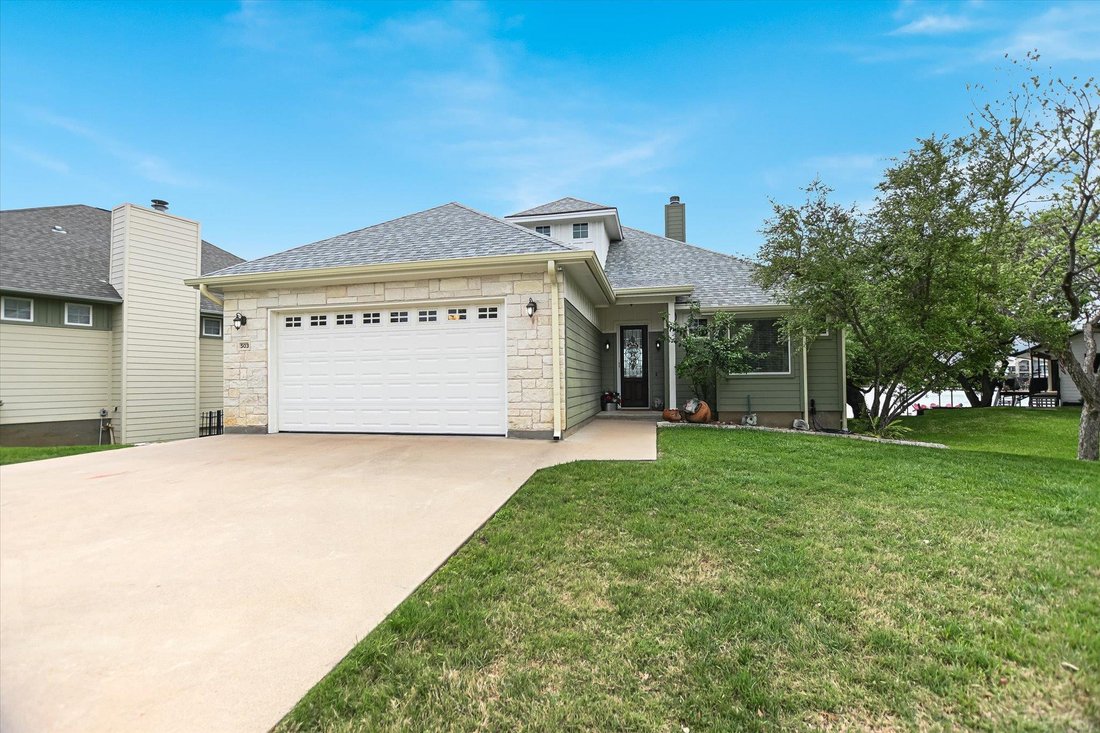 House in Granite Shoals, Texas, United States 1 - 18009196