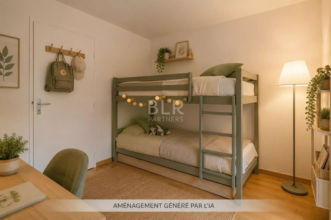 Apartment in Plaine, Paris 20e Arrondissement, Paris 5 - 18006505