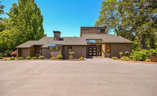 House in Roseburg, Oregon, United States 1