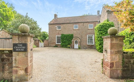 House in York and North Yorkshire, England 1