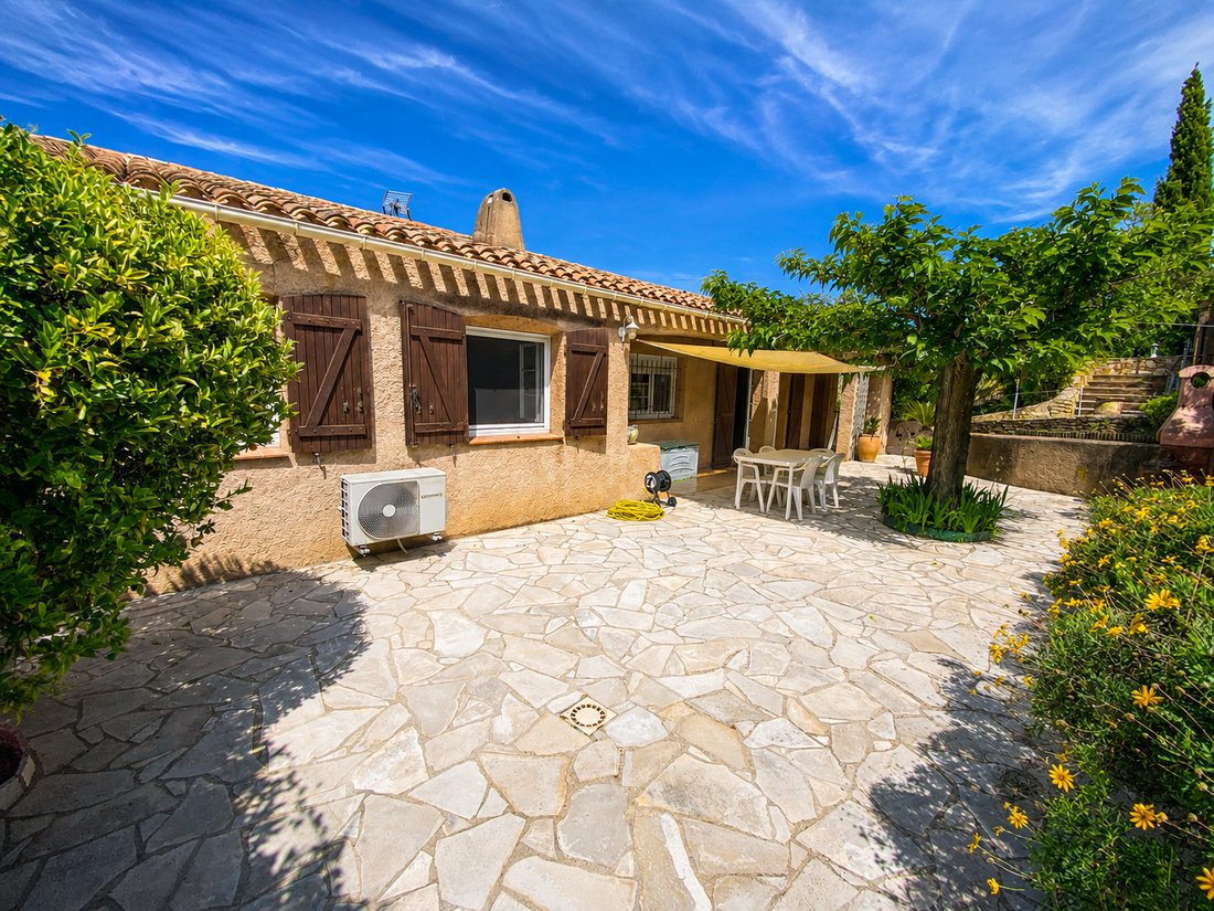 House in La Croix-Valmer, Provence-Alpes-Côte d'Azur, France 2 - 18008937