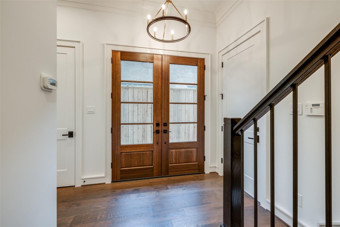 House in Houston, Texas, United States 3 - 18009699