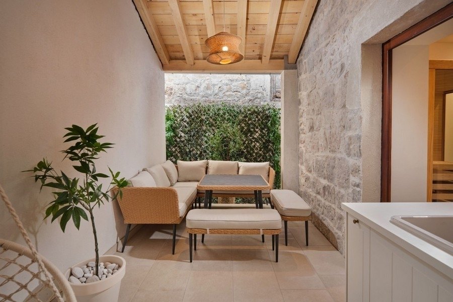 Townhouse in Kastel Novi, Split-Dalmatia County, Croatia 2 - 18009426