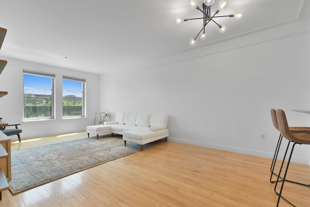 Condo in Boston, Massachusetts, United States 2 - 18010289