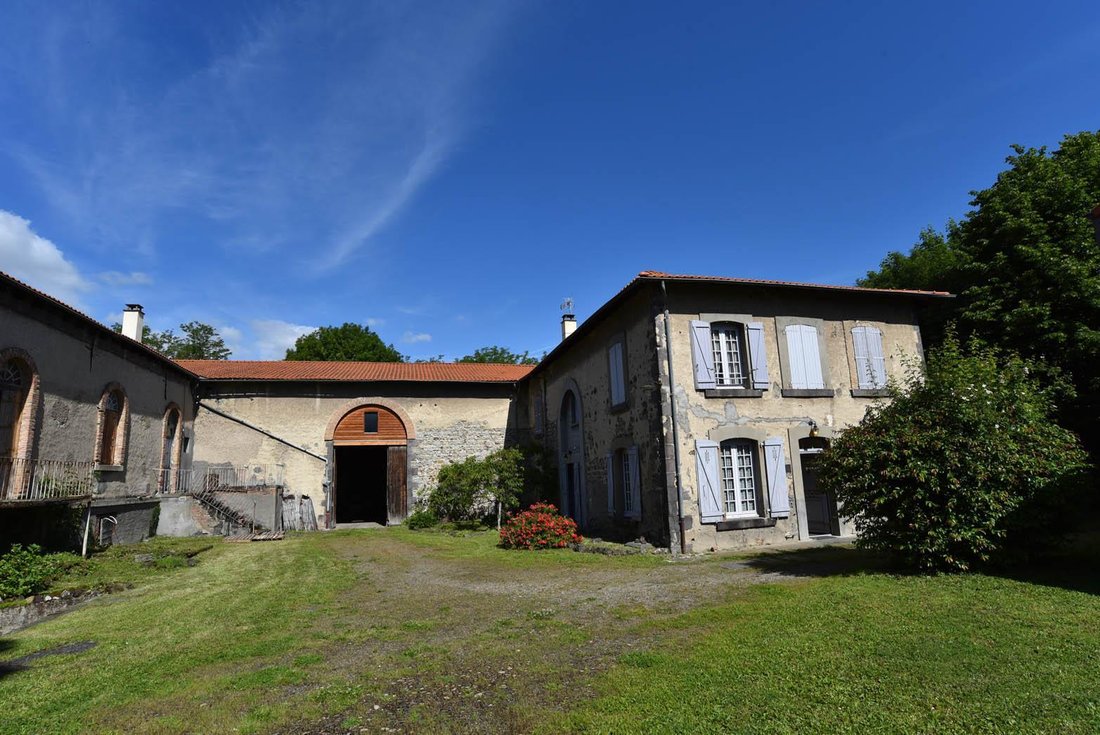 Maison à Le Cendre, Auvergne-Rhône-Alpes, France 3 - 18010001