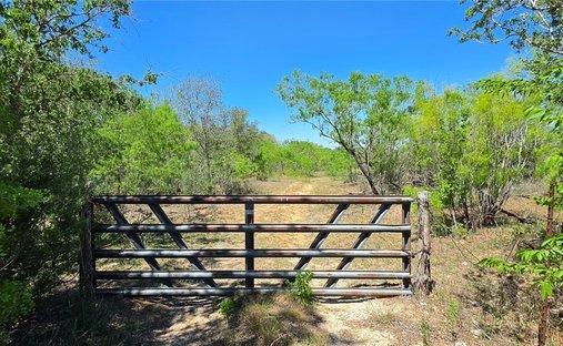 Land in Seguin, Texas, Vereinigte Staaten 1