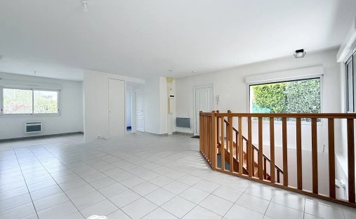 Apartment in Centre Ville, Rueil-Malmaison, France 1