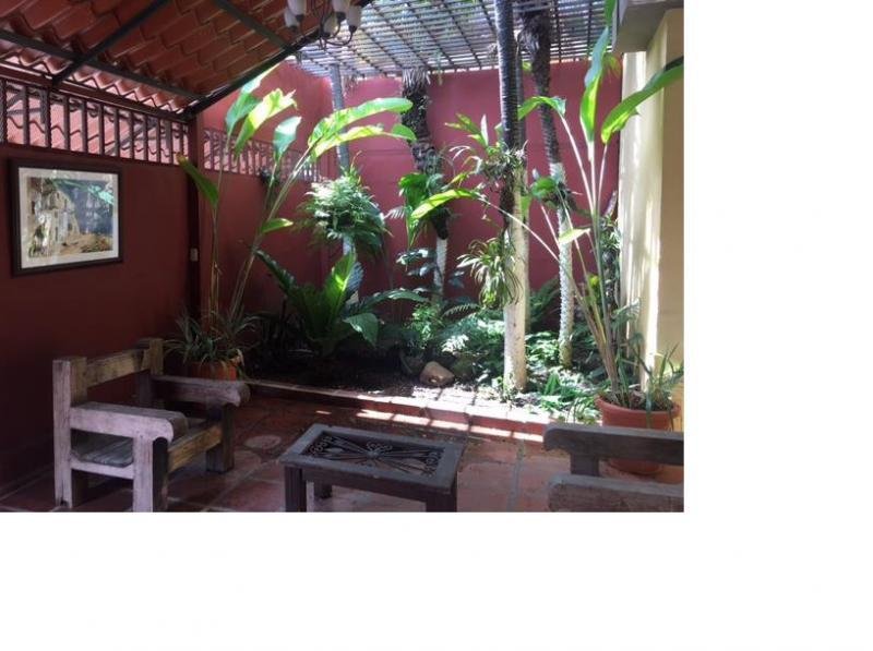 Apartment in Cinco Esquinas, San José Province, Costa Rica 2 - 18004815
