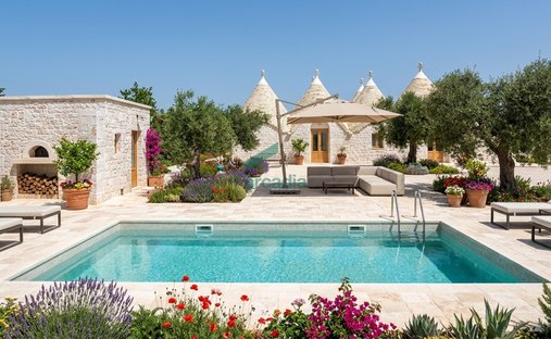 Casa di campagna a Alberobello, Puglia, Italia 1