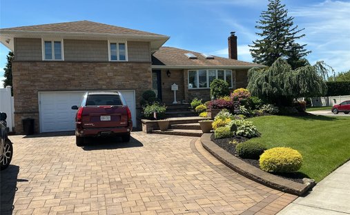 House in Salisbury, New York, United States 1