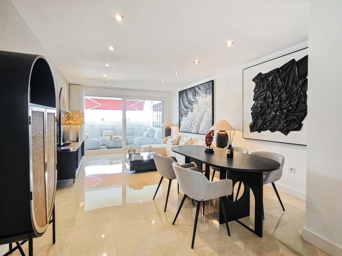 Apartment in Marbella, Andalusia, Spain 4 - 18007710