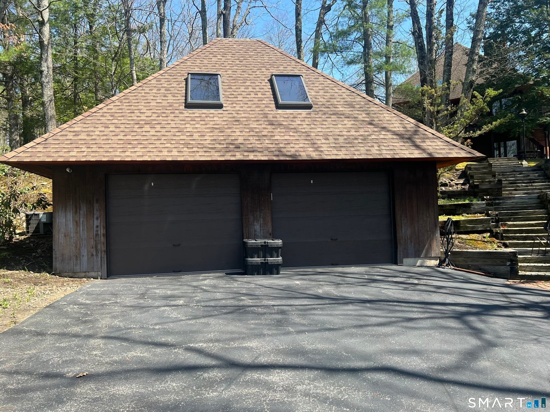 House in Canton, Connecticut, United States 4 - 17770006