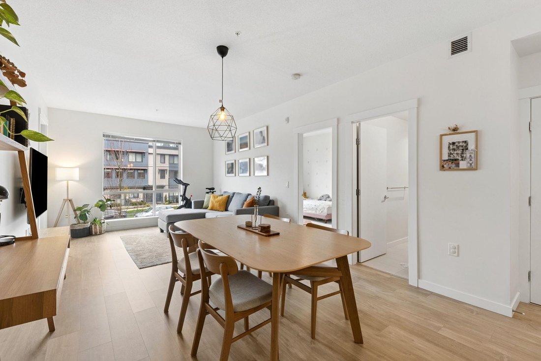 Condo in North Vancouver, British Columbia, Canada 5 - 18010314
