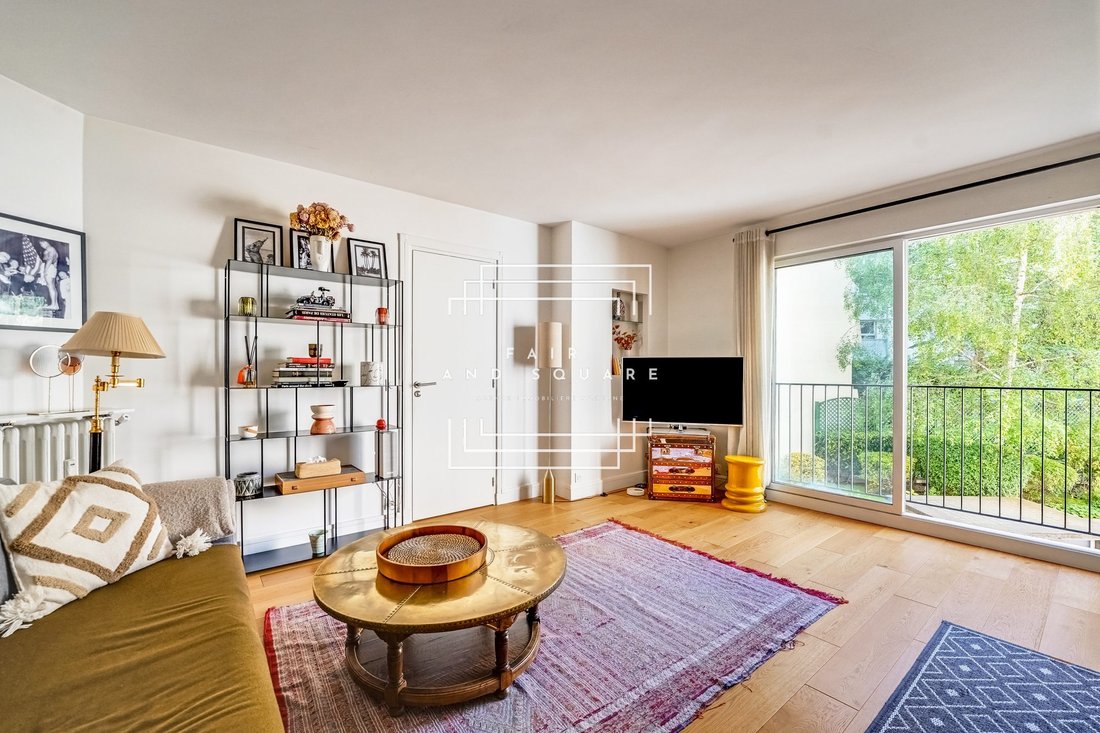 Apartment in La Fourche-Guy Môquet, Paris 17e Arrondissement, Paris 4 - 18012187