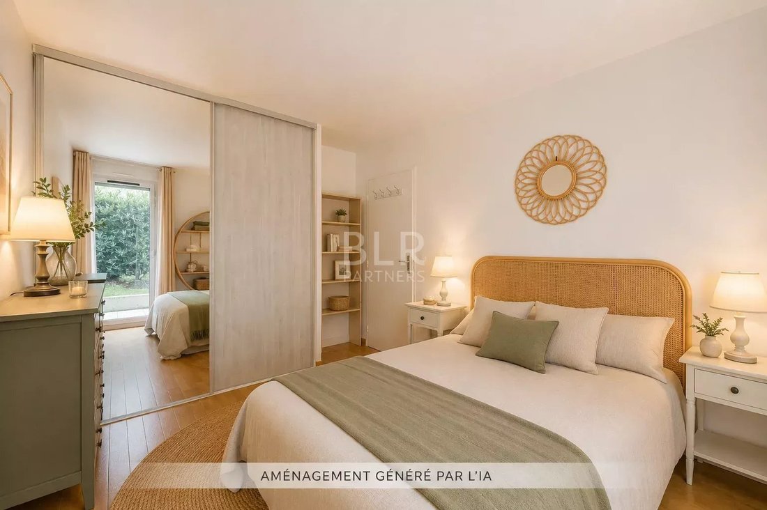 Apartment in Plaine, Paris 20e Arrondissement, Paris 3 - 18006505