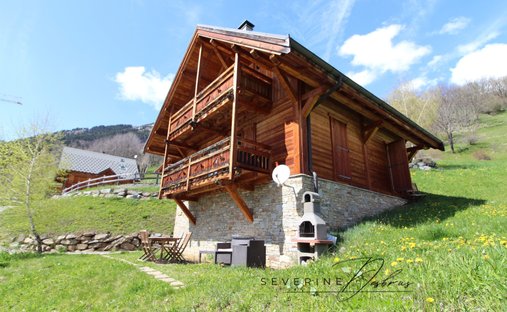 Chalet in Vaujany, Auvergne-Rhône-Alpes, France 1