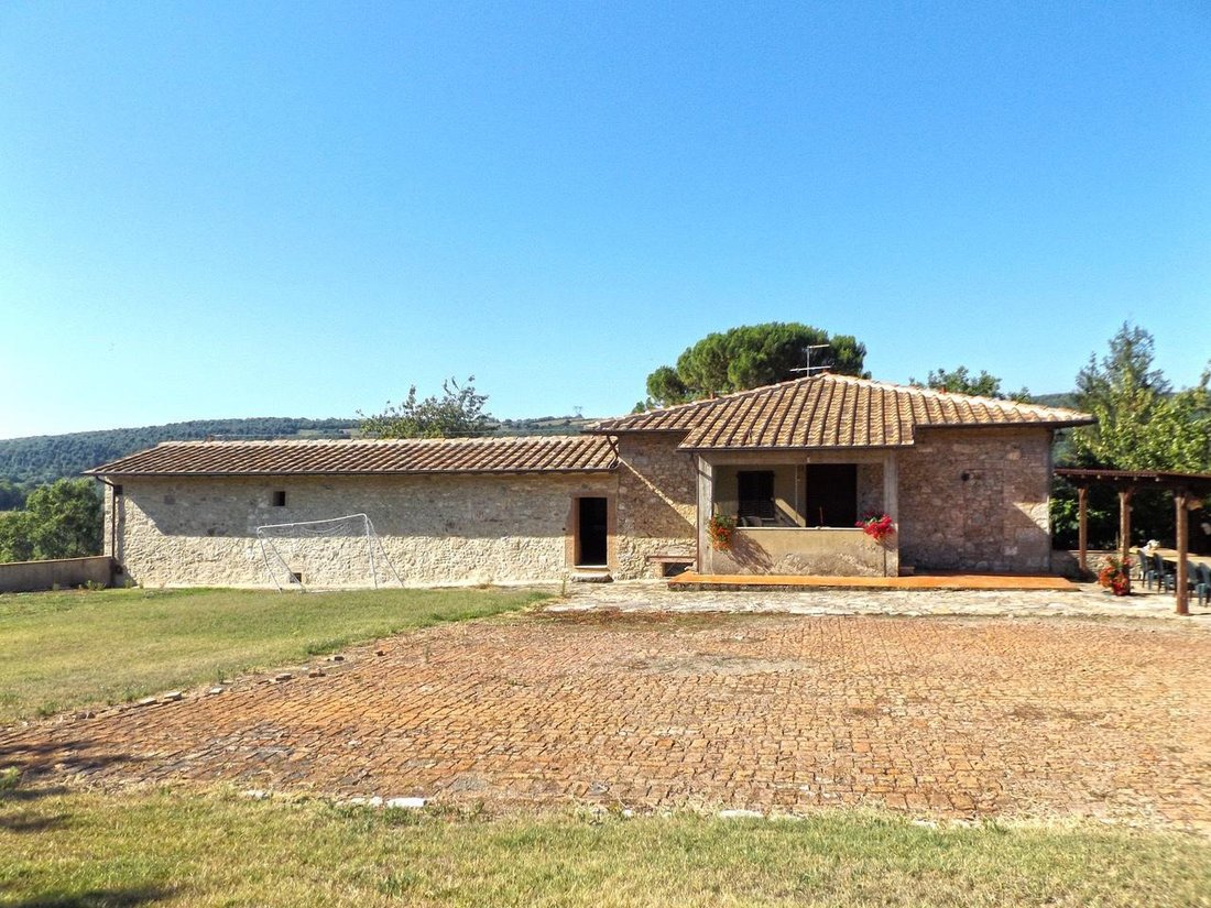 Country House in Sovicille, Tuscany, Italy 4 - 18010248