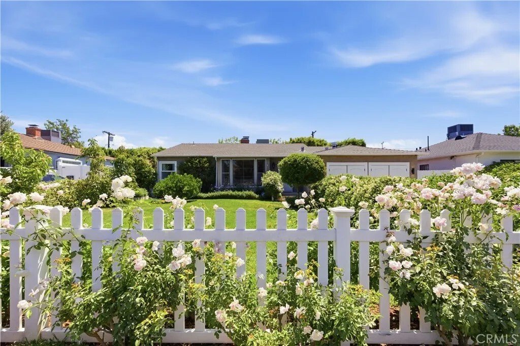 House in Los Angeles, California, United States 1 - 18005297