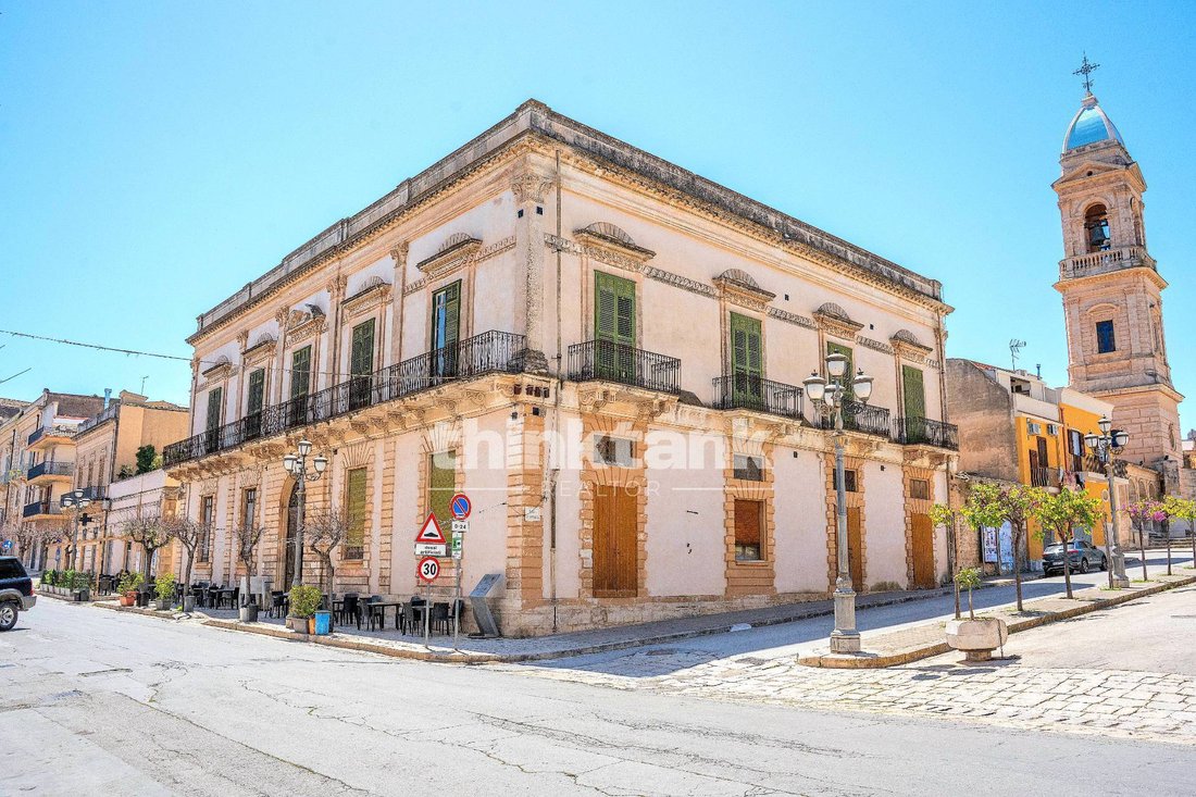 Center, Ispica, Sicily 1 - 18012057