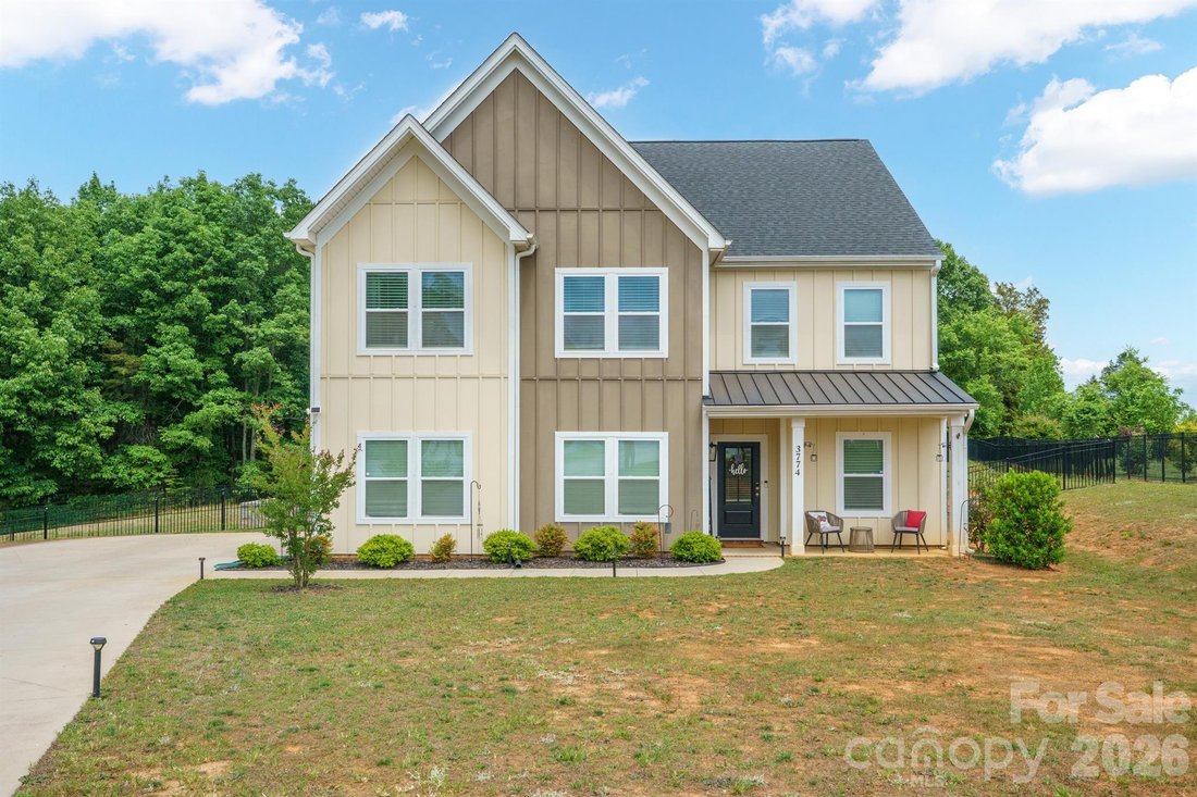 House in Lincolnton, North Carolina, United States 1 - 18011923