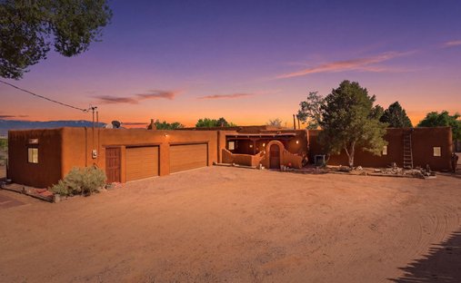 House in Corrales, New Mexico, United States 1