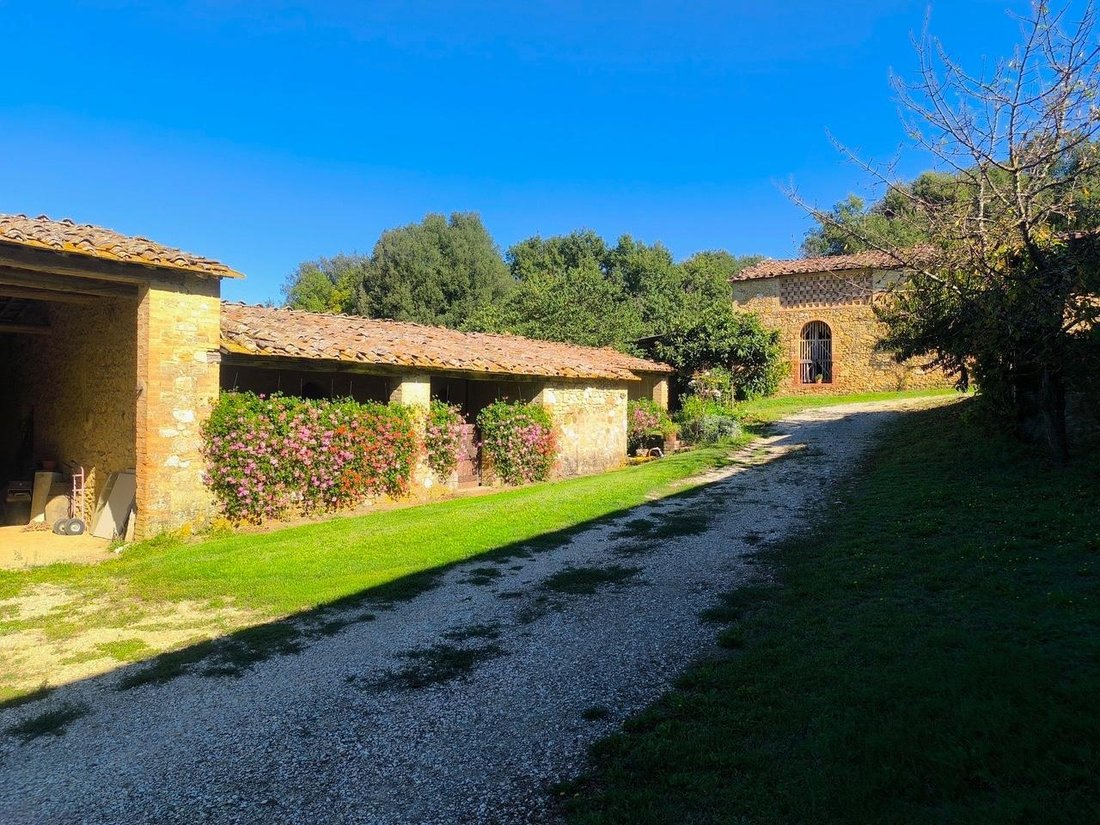 Country House in Sovicille, Tuscany, Italy 2 - 18010248