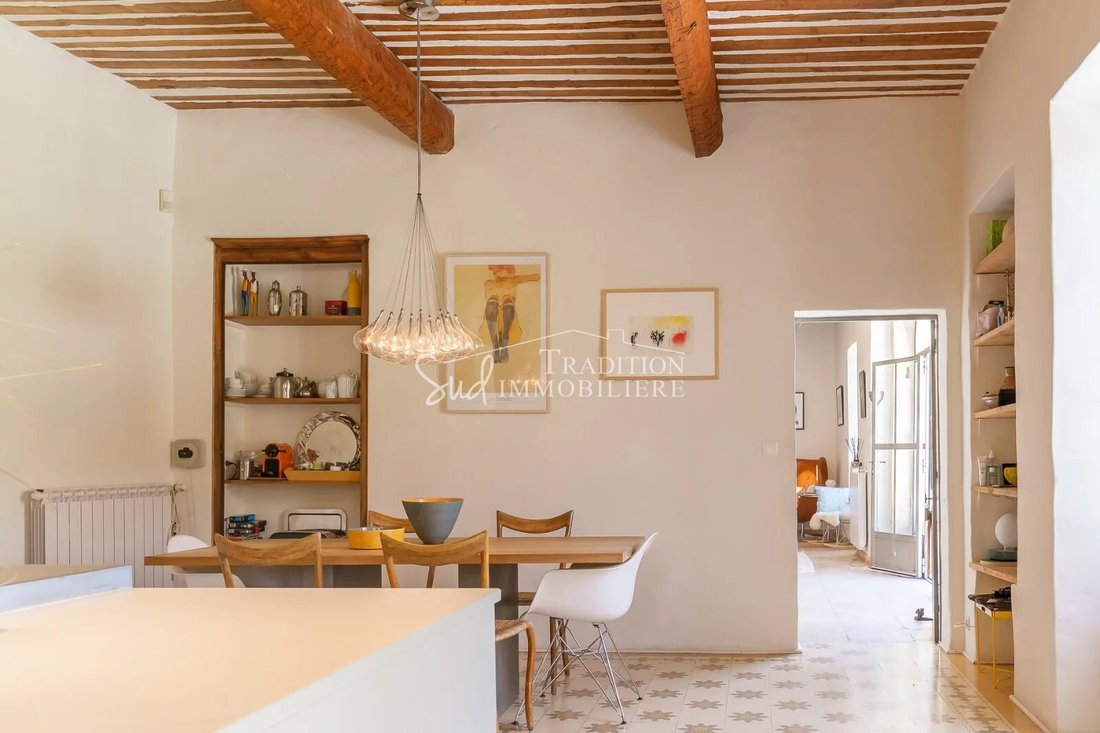 Villa in Graveson, Provence-Alpes-Côte d'Azur, France 5 - 17842069