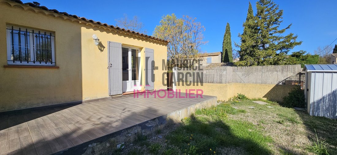 House in Nevons-route d'Apt, L'Isle-sur-la-Sorgue, France 1 - 18012275