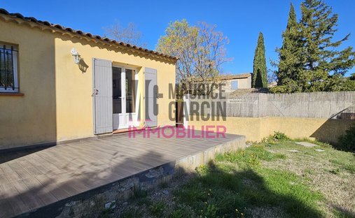 Casa en Nevons-ruta de Apt, L'Isle-sur-la-Sorgue, Francia 1