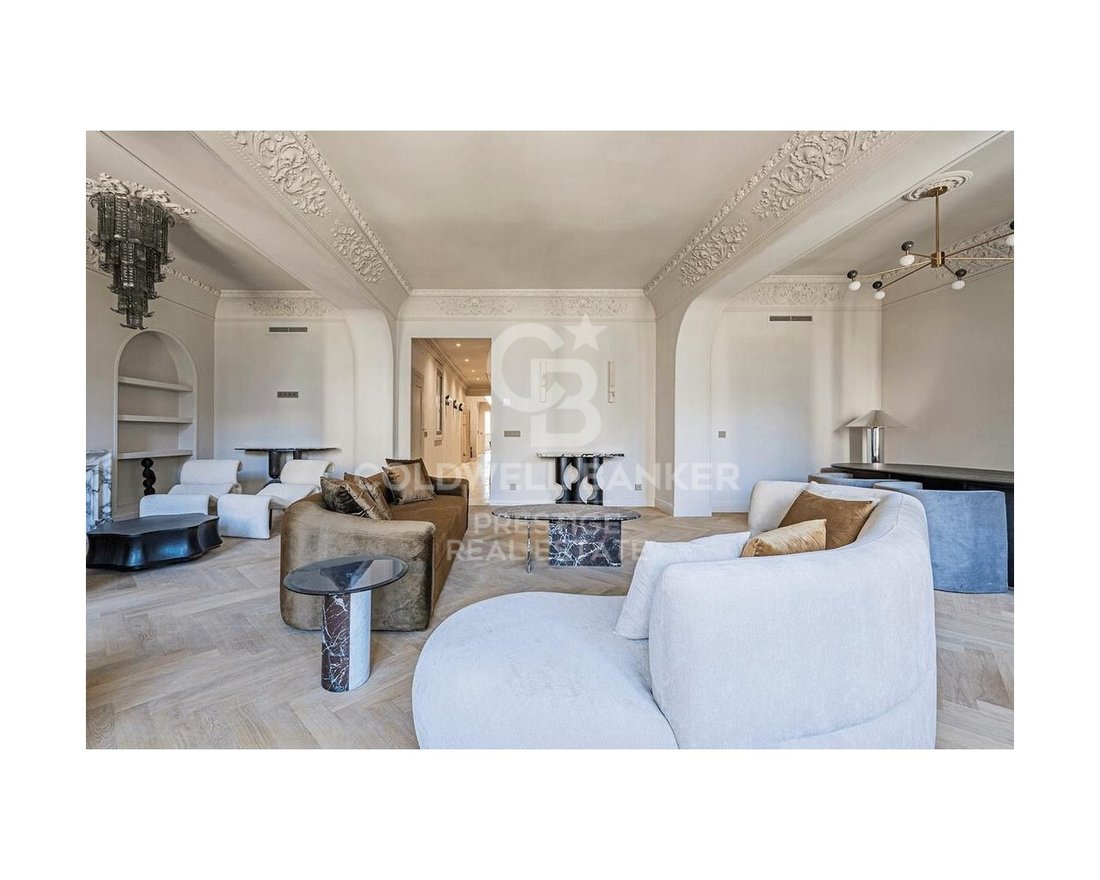 Apartment in Eixample, Barcelona, Spain 3 - 18011076