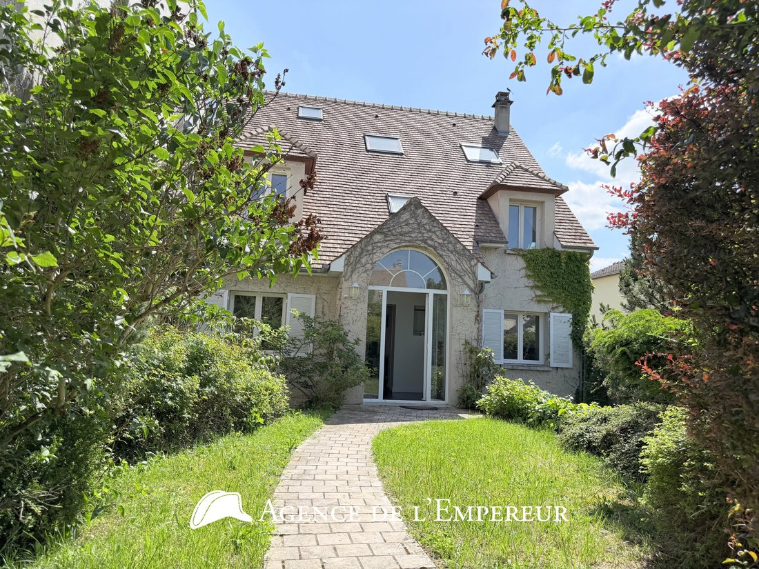 House in Centre Ville, Rueil-Malmaison, France 5 - 18009093