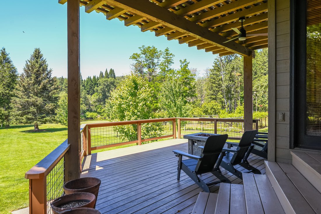 House in Roseburg, Oregon, United States 5 - 18008041