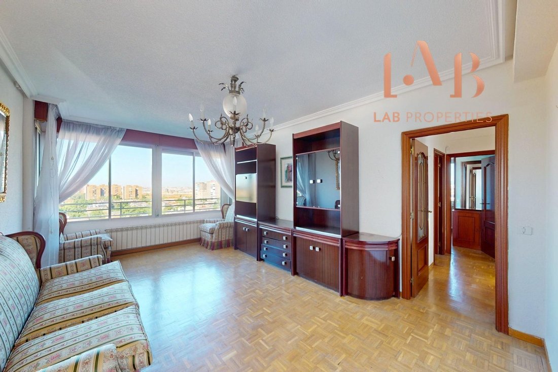 Apartment in Moratalaz, Madrid, Spain 1 - 18007679