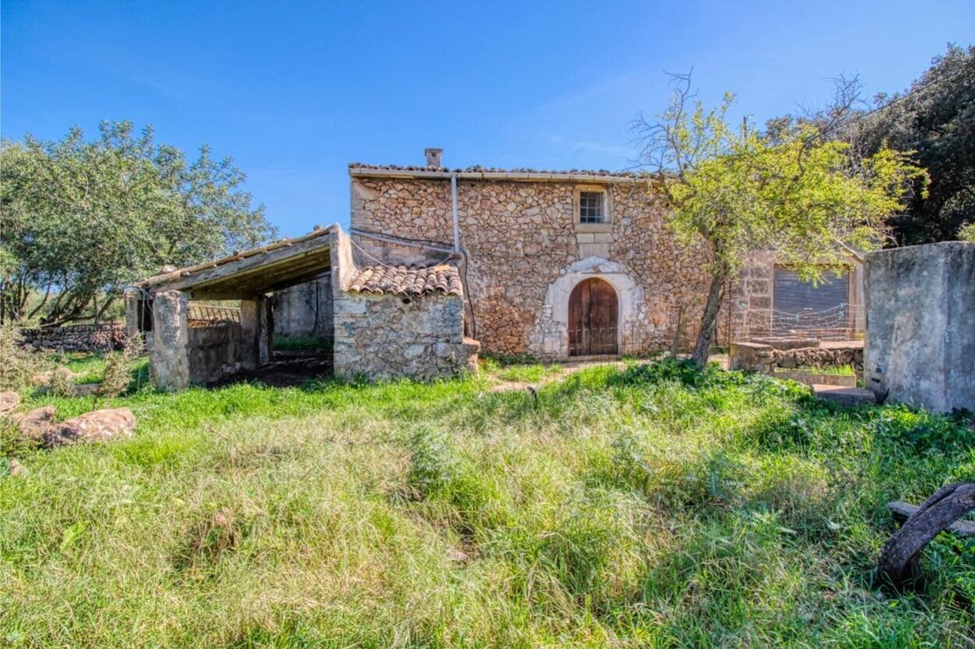 Finca in Pollenca, Balearic Islands, Spain 2 - 18011151