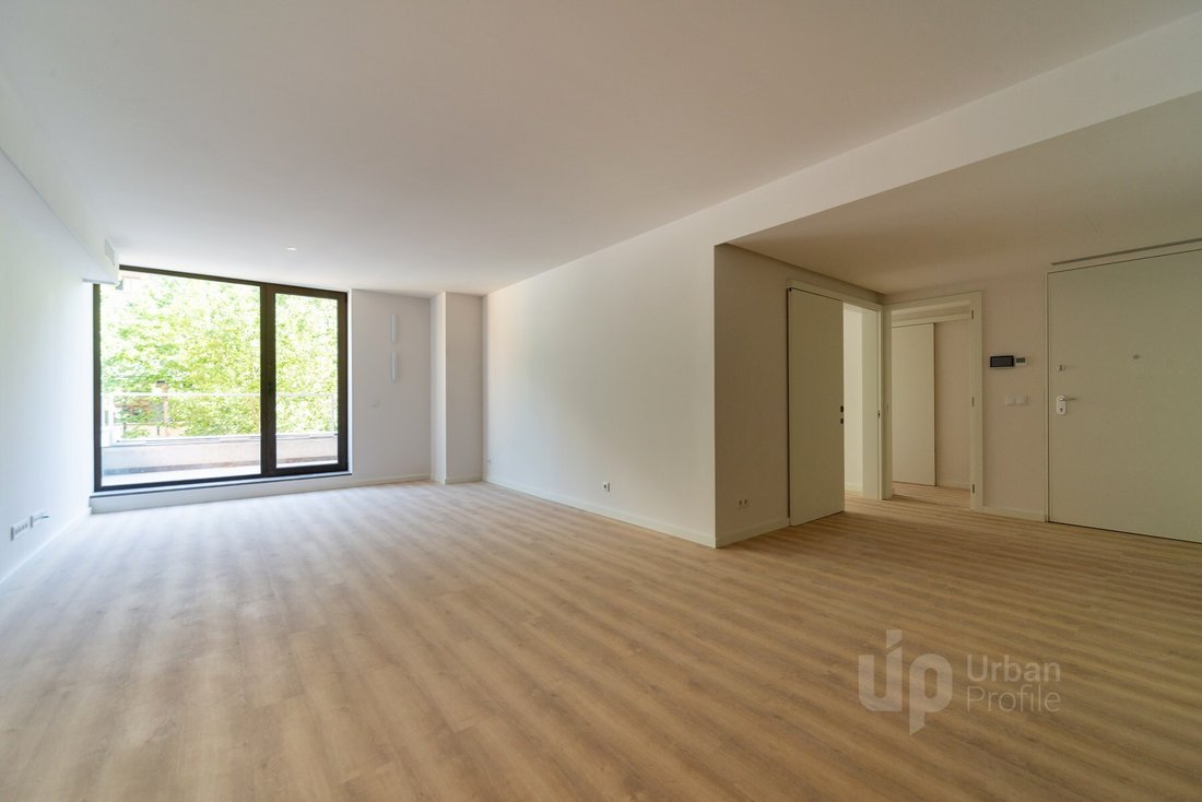Apartment in Alvalade, Lisbon, Portugal 2 - 17810041