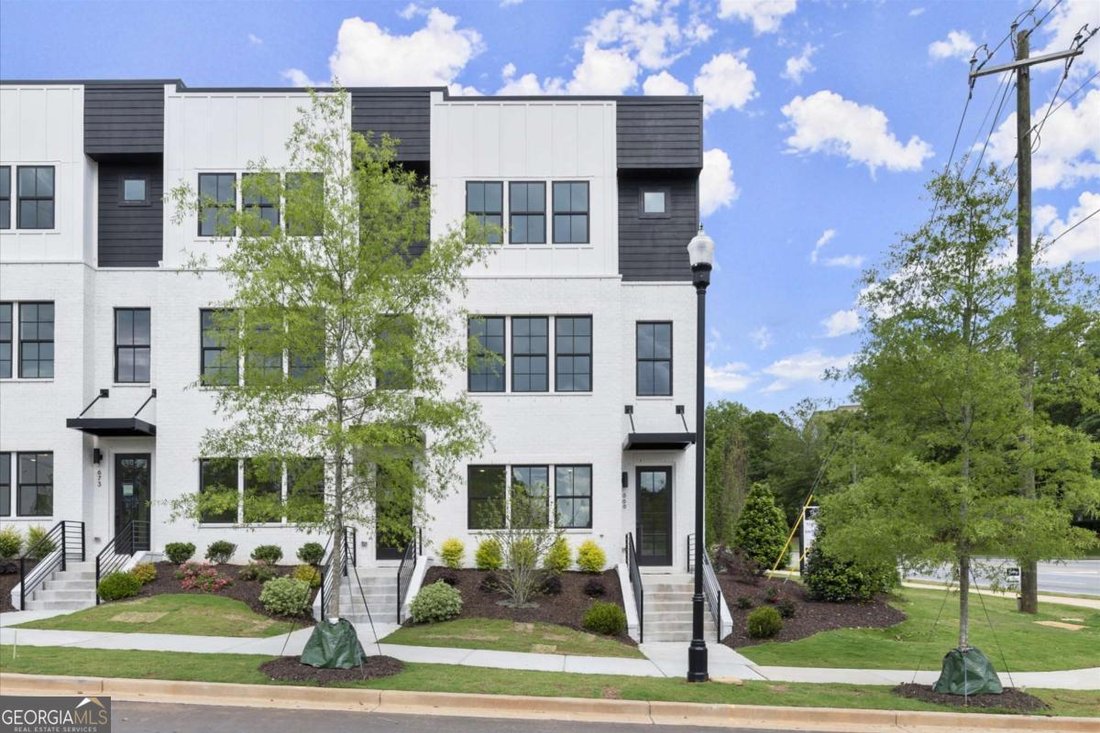 Townhouse in Alpharetta, Georgia, United States 1 - 18009661