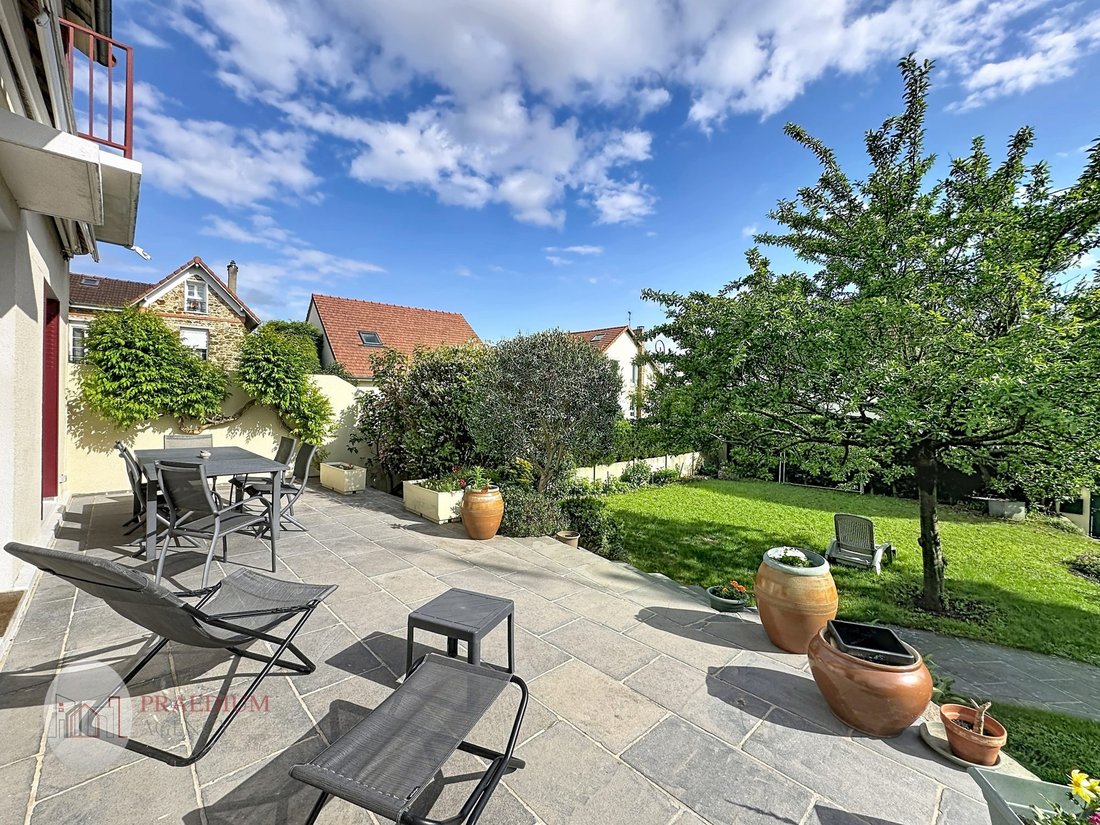 House in Antony, Ile-de-France, France 3 - 18012236